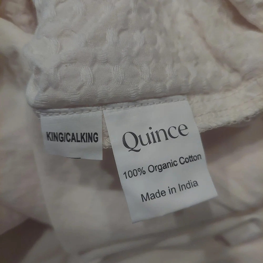 Quince bedding can